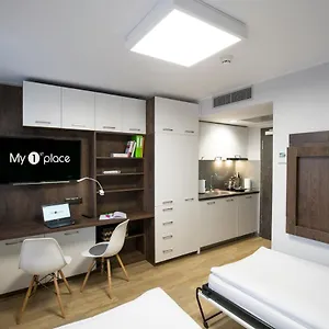  Hotel apartamentowy My 1st Place Polska